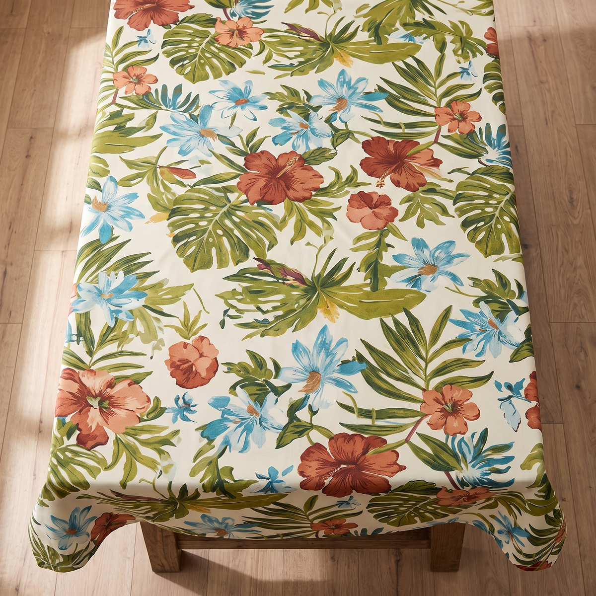 Monstera Leaf Cotton Tablecloth – full table from above