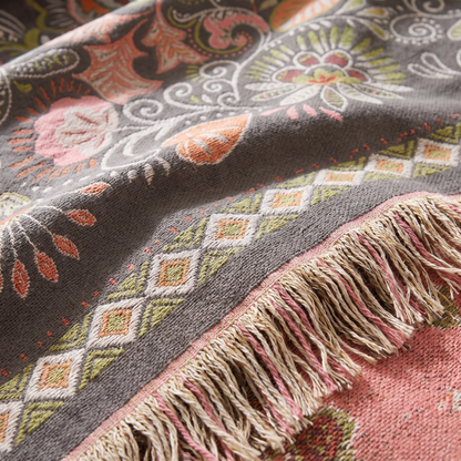Leaf Print Boho Reversible Cotton Throw Blanket – weave close-up