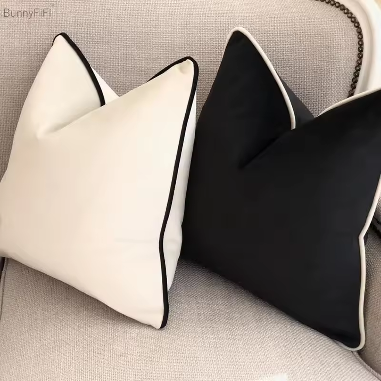 Velvet Decorative Sofa Pillow Cover - White
